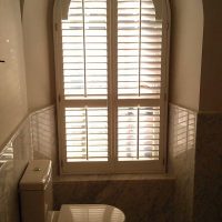 blinds in bathroom